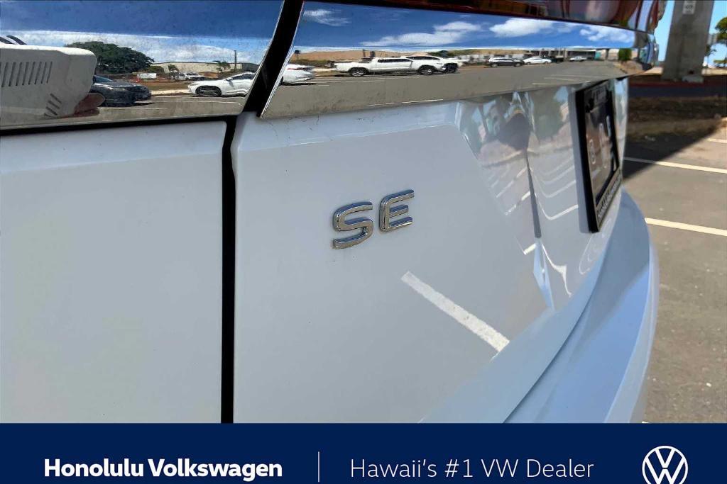 new 2025 Volkswagen Atlas car, priced at $45,306