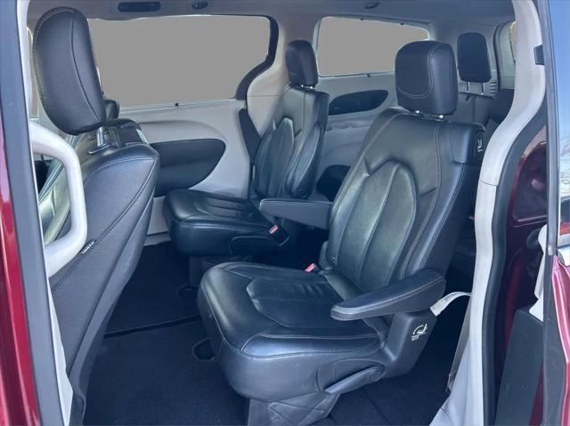 used 2018 Chrysler Pacifica car, priced at $19,742