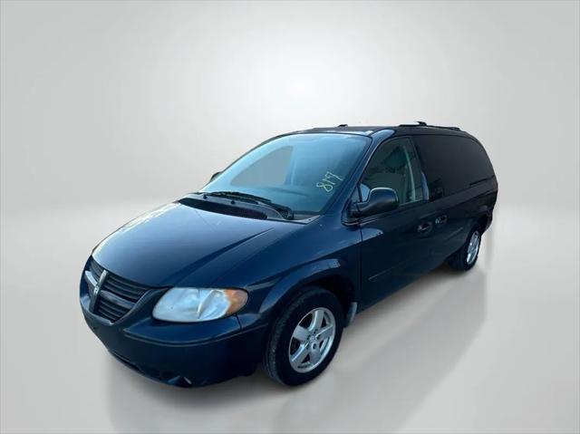 used 2007 Dodge Grand Caravan car, priced at $3,942