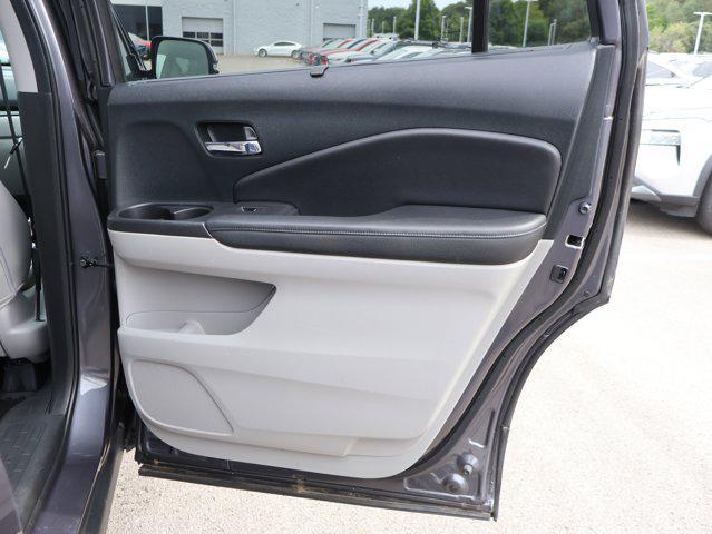 used 2022 Honda Pilot car, priced at $37,405
