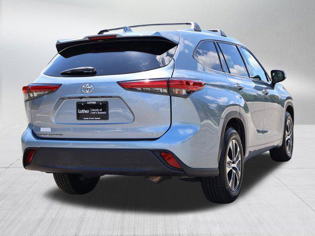 used 2021 Toyota Highlander car, priced at $30,975