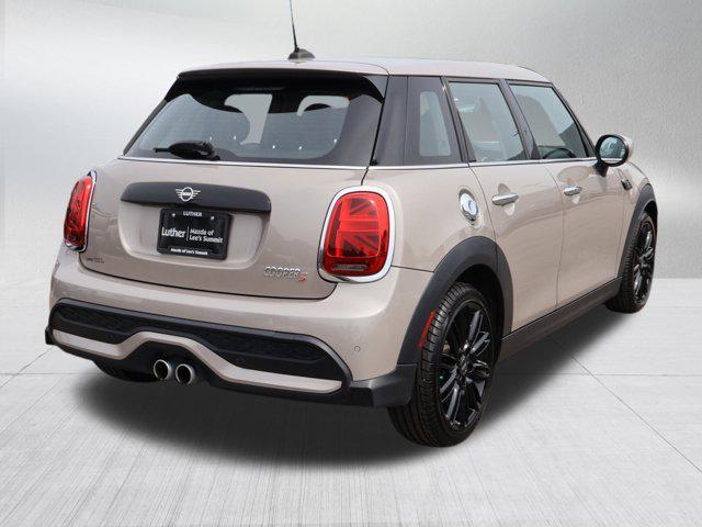 used 2024 MINI Hardtop car, priced at $25,495