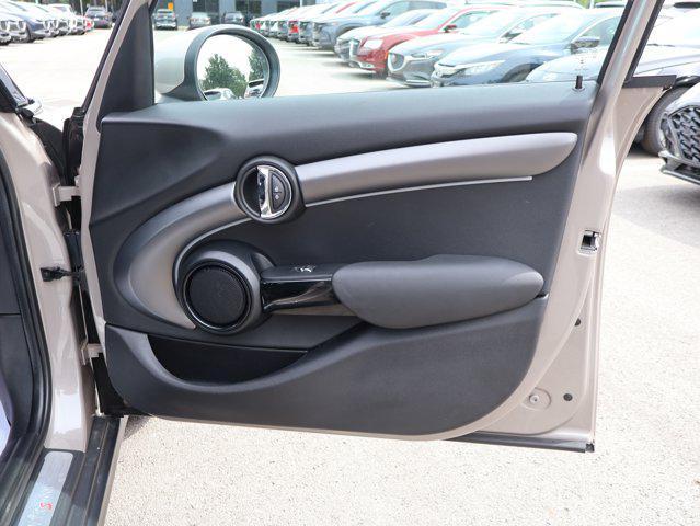 used 2024 MINI Hardtop car, priced at $25,495
