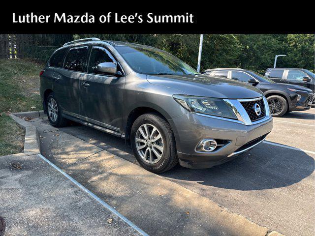 used 2016 Nissan Pathfinder car, priced at $10,499