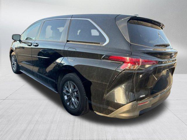 used 2021 Toyota Sienna car, priced at $38,715