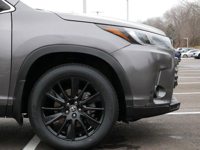 used 2019 Toyota Highlander car, priced at $30,395