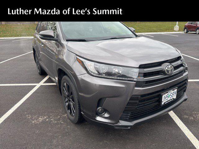 used 2019 Toyota Highlander car, priced at $30,395