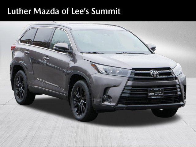 used 2019 Toyota Highlander car, priced at $30,395