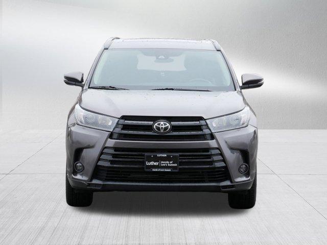 used 2019 Toyota Highlander car, priced at $30,395