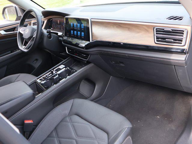 used 2024 Volkswagen Atlas car, priced at $33,695