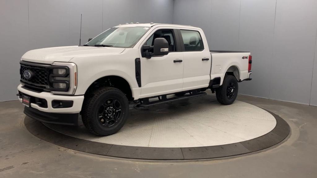 new 2024 Ford F-250 car, priced at $59,460