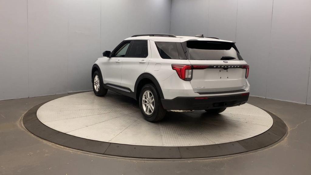 new 2025 Ford Explorer car, priced at $43,745