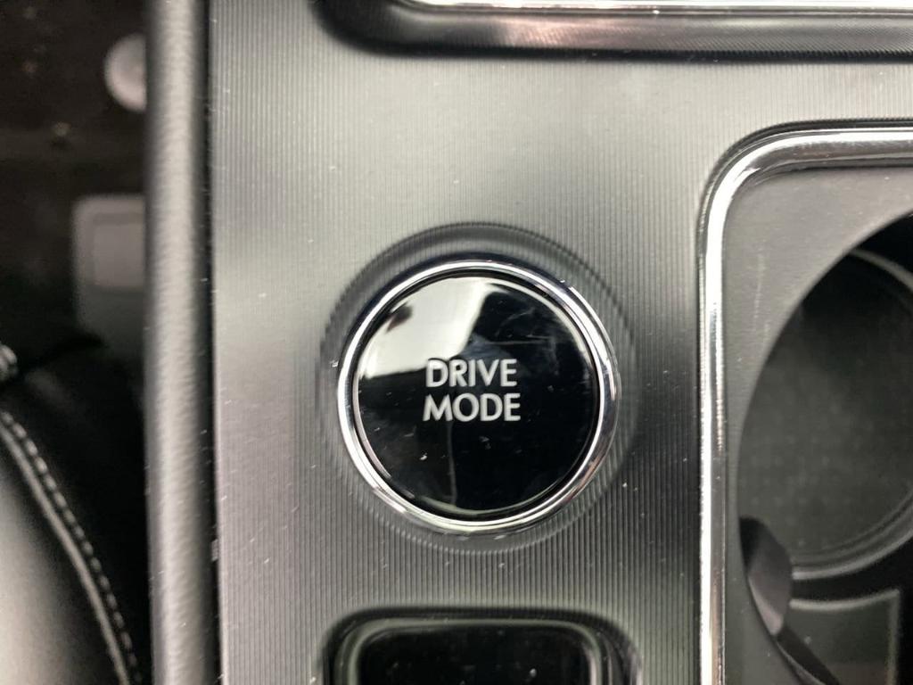 new 2025 Lincoln Corsair car, priced at $49,130