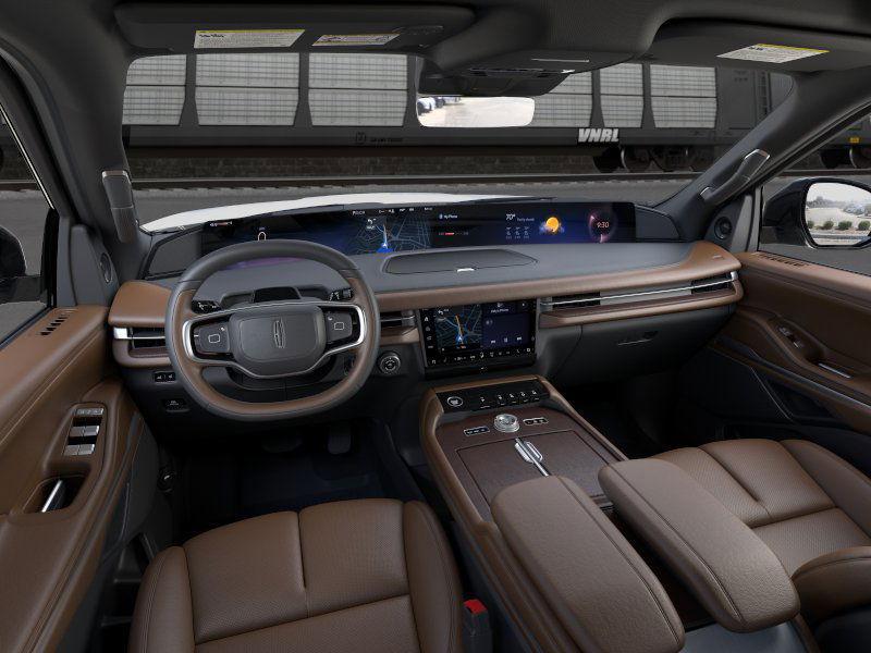 new 2025 Lincoln Navigator car, priced at $103,185