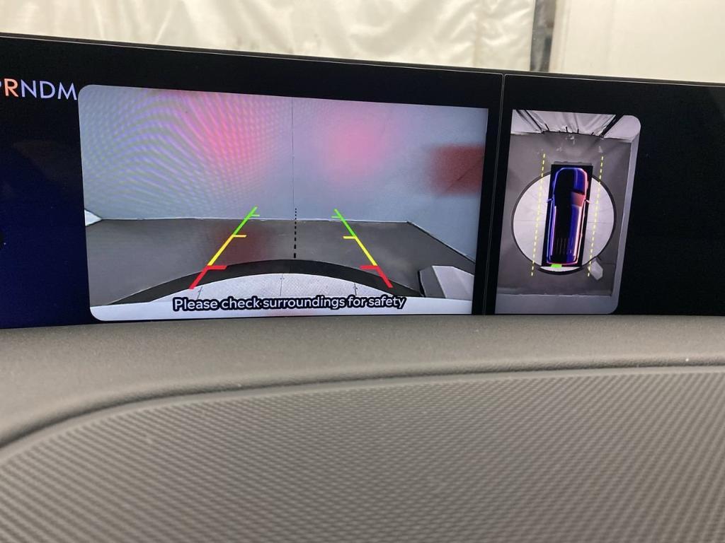 new 2025 Lincoln Navigator car, priced at $103,185