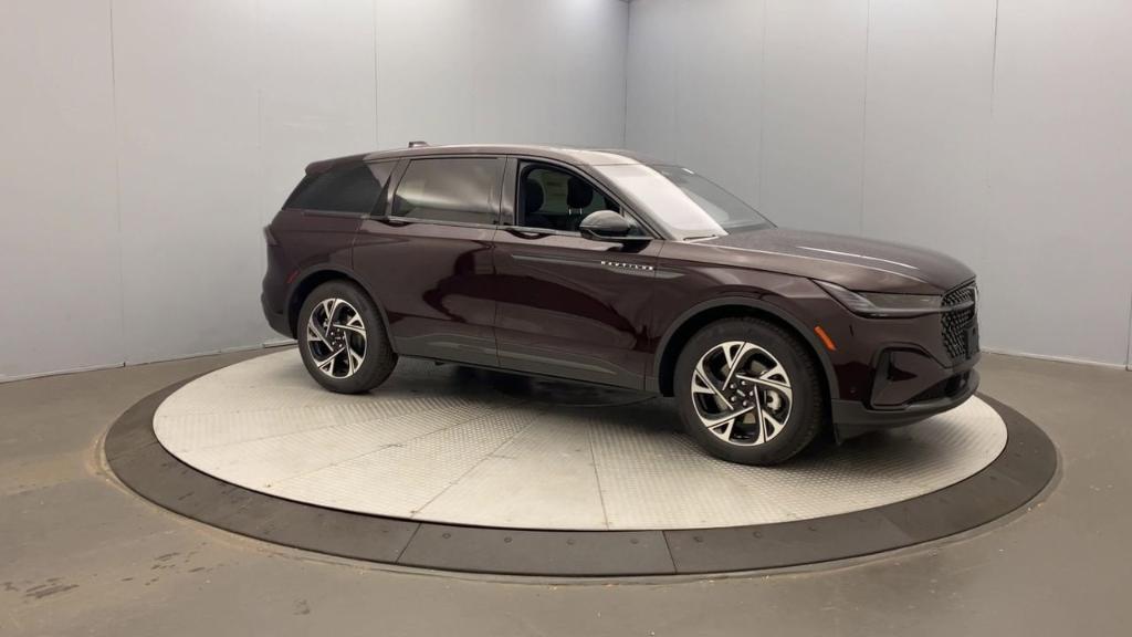 new 2024 Lincoln Nautilus car, priced at $61,535