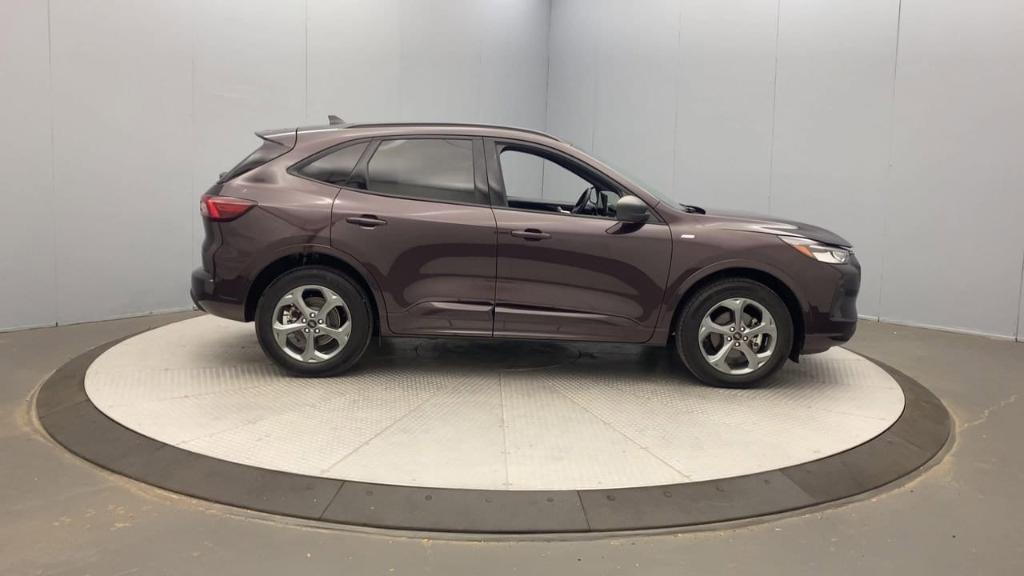 used 2023 Ford Escape car