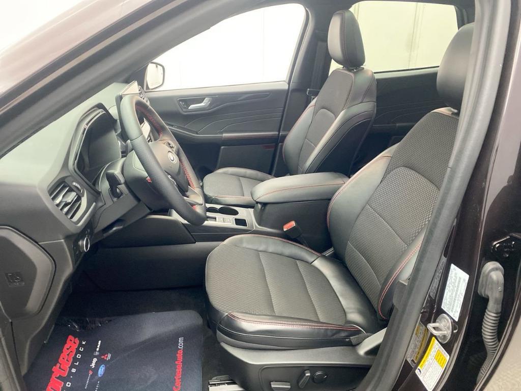 used 2023 Ford Escape car