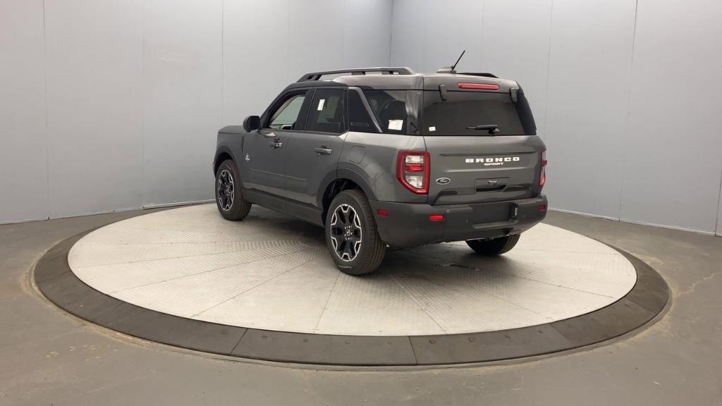 new 2025 Ford Bronco Sport car, priced at $41,305