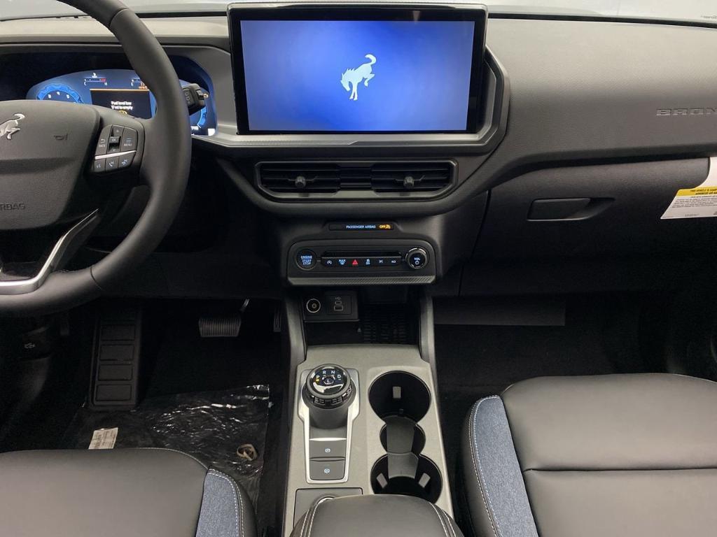 new 2025 Ford Bronco Sport car, priced at $41,305