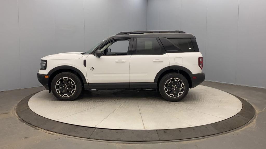 new 2025 Ford Bronco Sport car, priced at $39,480