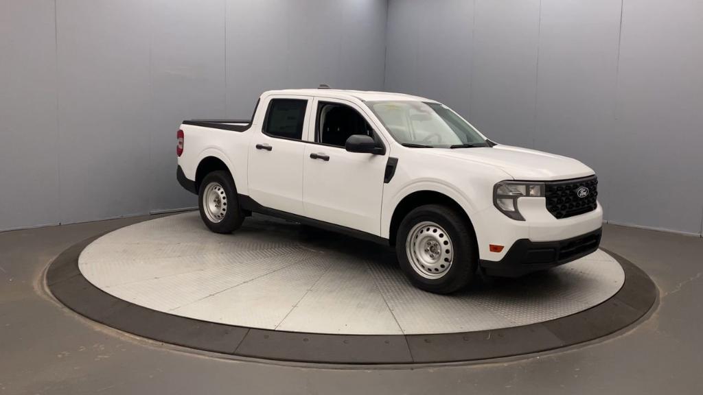 new 2025 Ford Maverick car, priced at $30,760