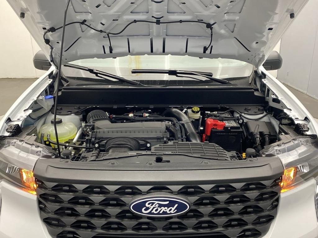 new 2025 Ford Maverick car, priced at $30,760