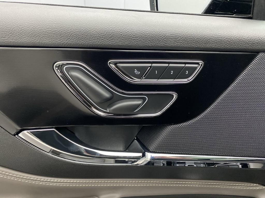 new 2025 Lincoln Corsair car, priced at $57,640