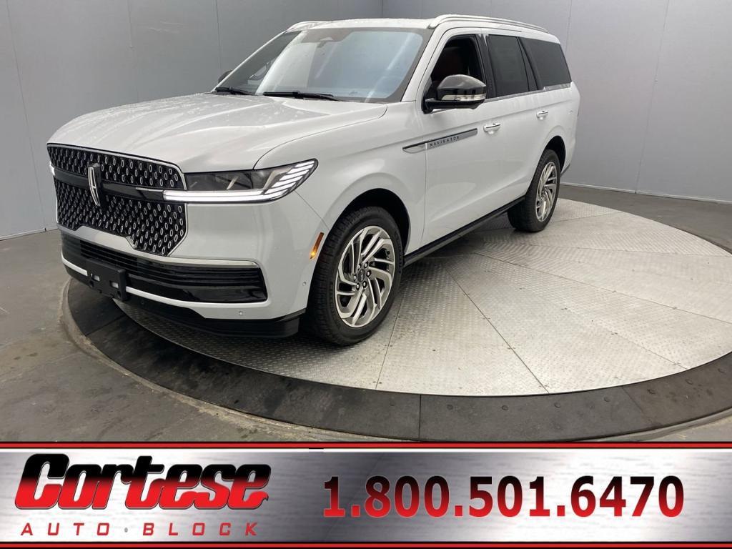 new 2025 Lincoln Navigator car, priced at $106,625