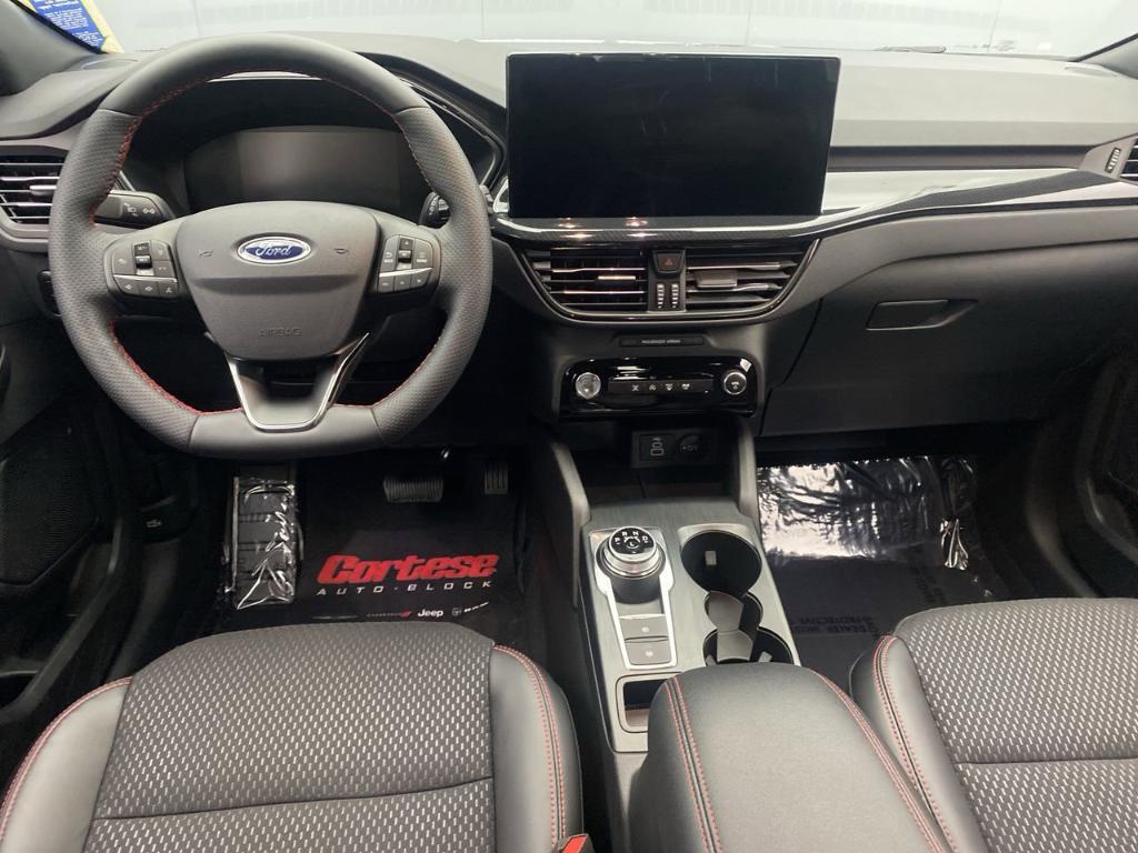 new 2025 Ford Escape car, priced at $35,865