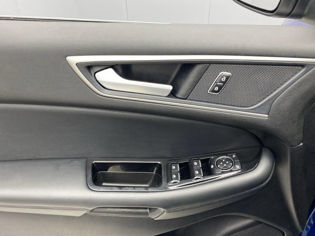 used 2020 Ford Edge car, priced at $17,495