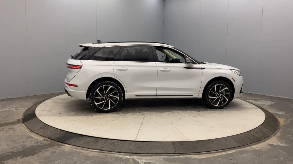 new 2025 Lincoln Corsair car, priced at $66,695