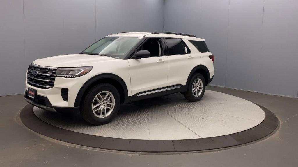 new 2025 Ford Explorer car, priced at $44,540