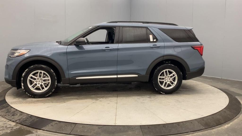 new 2025 Ford Explorer car, priced at $43,496