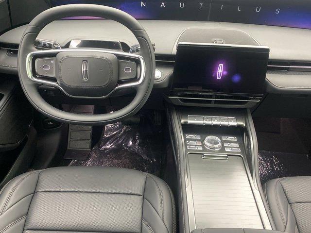 new 2025 Lincoln Nautilus car, priced at $64,270