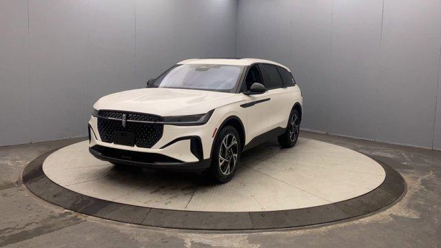 new 2025 Lincoln Nautilus car, priced at $64,270