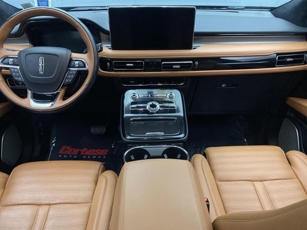 used 2022 Lincoln Nautilus car, priced at $42,990
