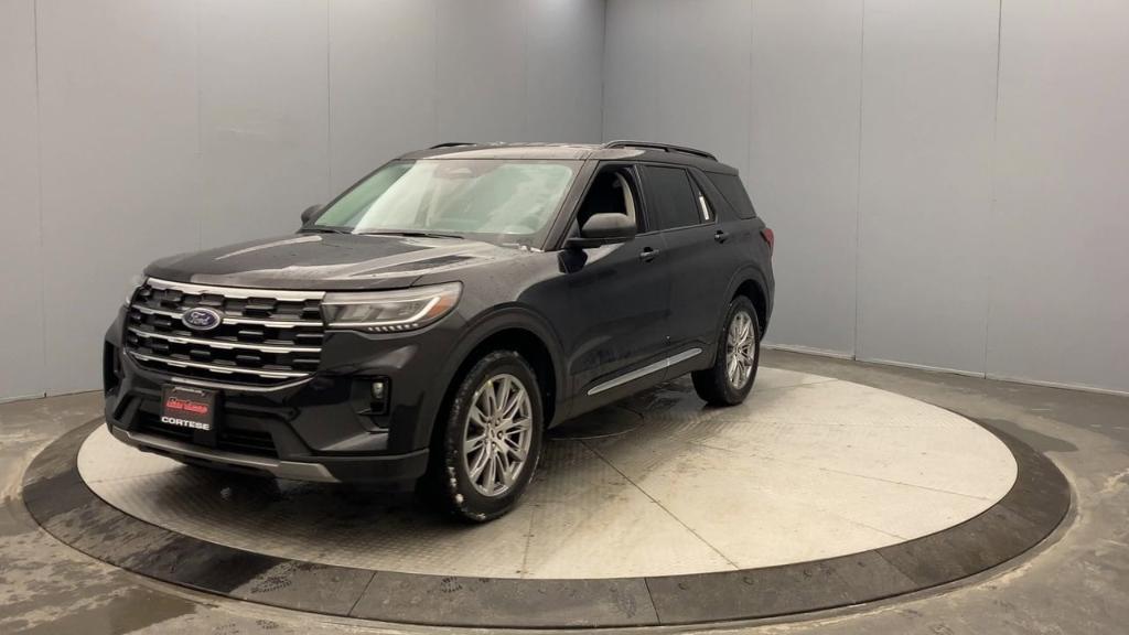 new 2025 Ford Explorer car, priced at $48,405