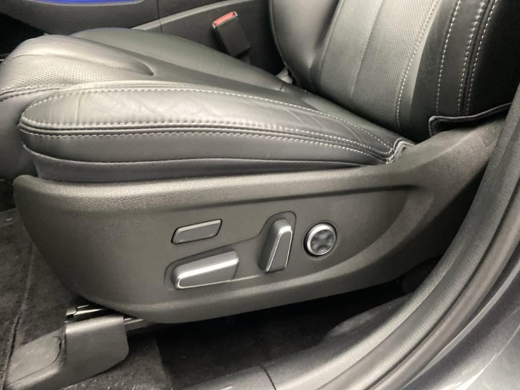 used 2022 Hyundai Santa Fe car, priced at $27,499