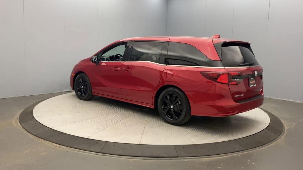 used 2023 Honda Odyssey car, priced at $32,888