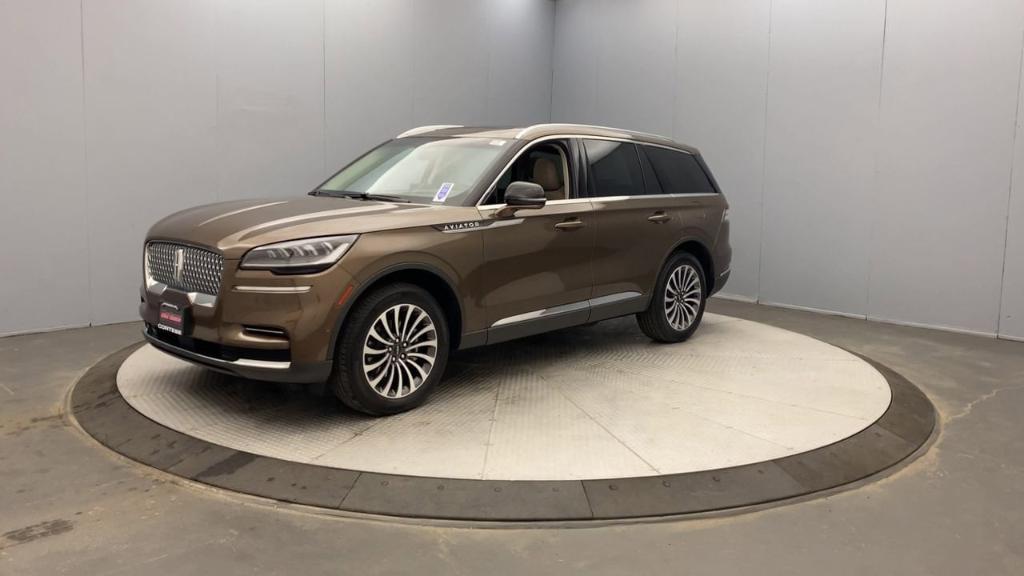 used 2022 Lincoln Aviator car, priced at $43,999