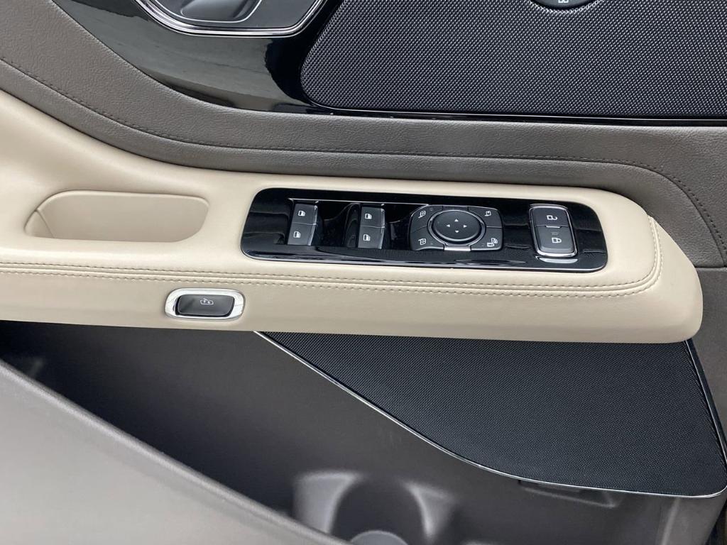 used 2022 Lincoln Aviator car, priced at $43,999