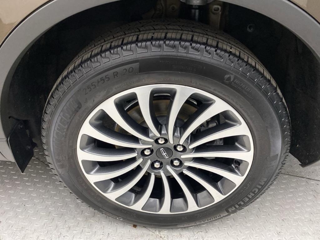 used 2022 Lincoln Aviator car, priced at $43,999
