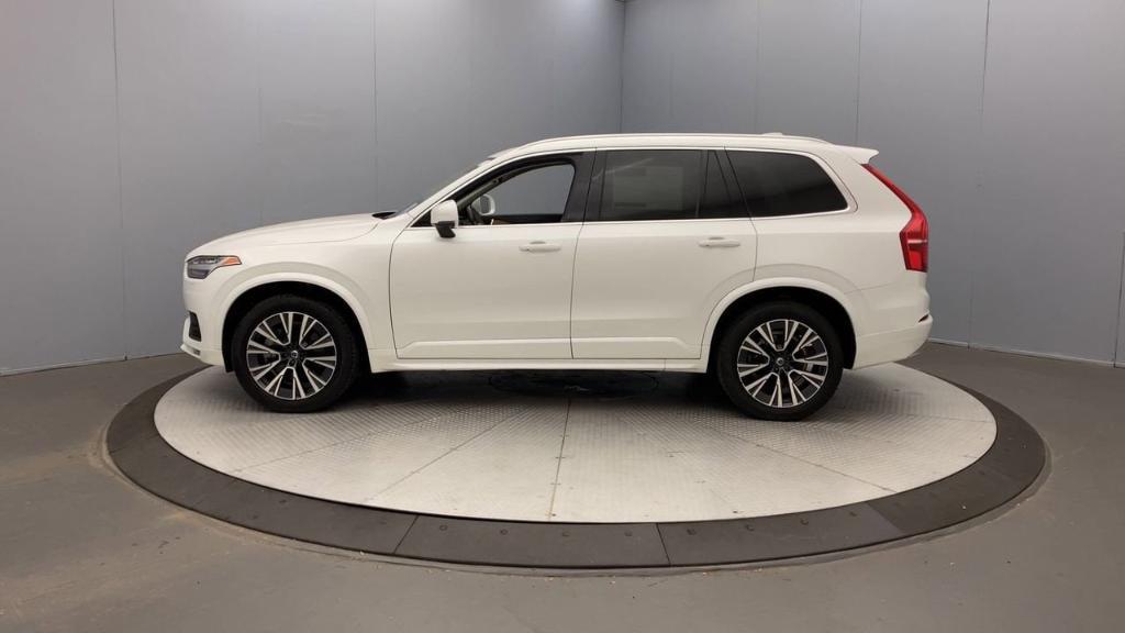 used 2022 Volvo XC90 car, priced at $33,995