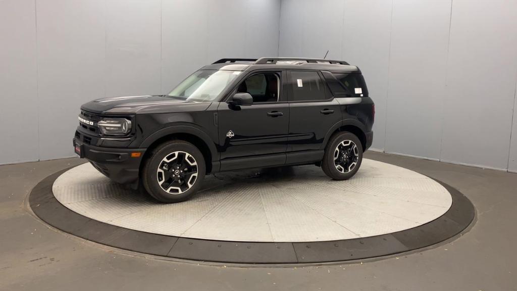 new 2024 Ford Bronco Sport car, priced at $37,009