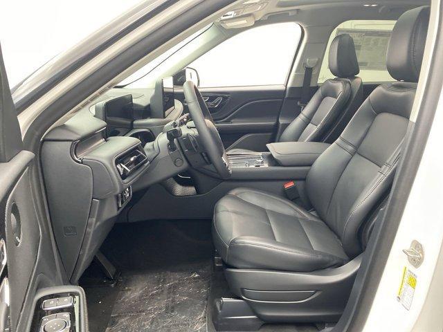 new 2025 Lincoln Aviator car, priced at $70,340