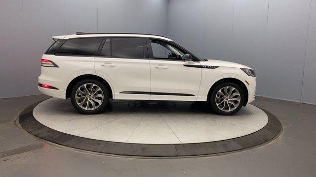 new 2025 Lincoln Aviator car, priced at $70,340