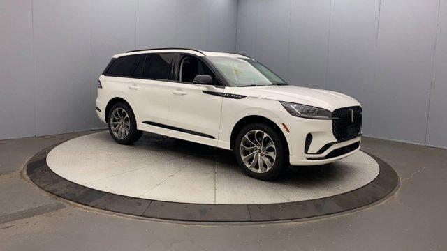 new 2025 Lincoln Aviator car, priced at $70,340