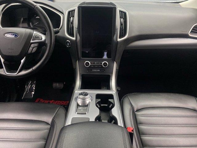 used 2021 Ford Edge car