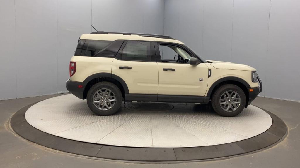 new 2025 Ford Bronco Sport car, priced at $37,310